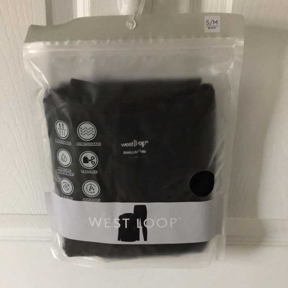 WEST LOOP WOMEN’S THERMAL SET
